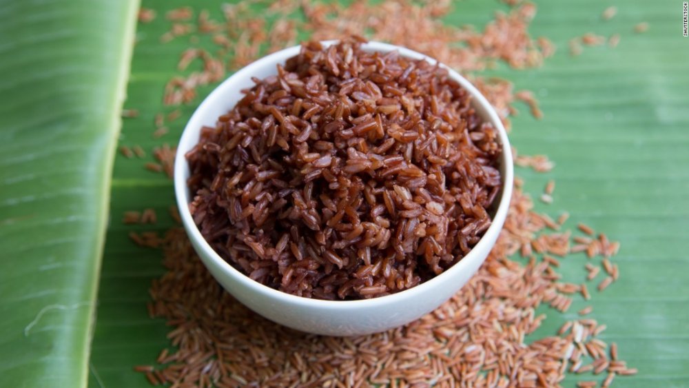 الأرز البني غني بالألياف وهو صحي أكثر من الأرز الأبيض