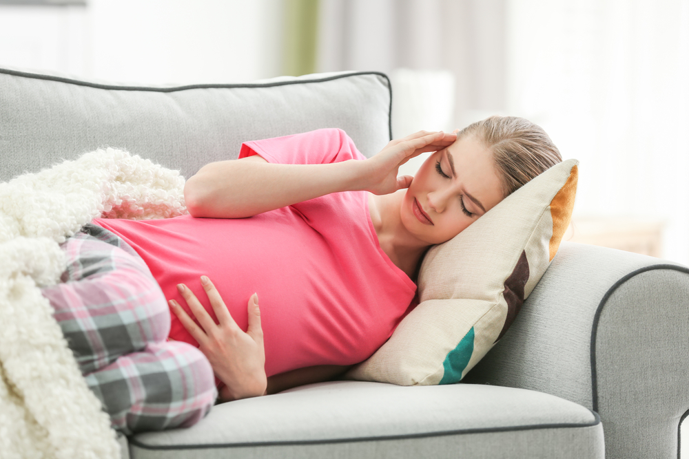 التعب والارهاق من اسباب كثره النوم للحامل في الشهر التاسع