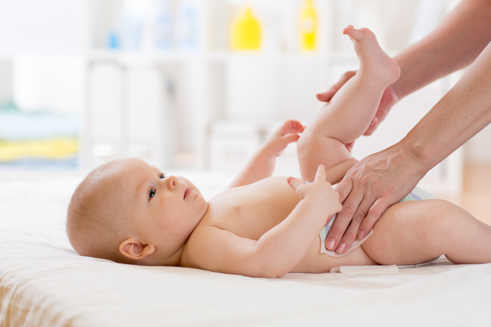 تغيير حافظات الرضع في الأماكن شديدة النظافة للوقاية من جرثومة المعدة
