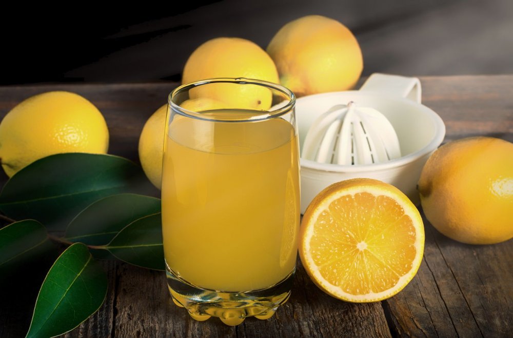 يعزز عصير الليمون عمل الجهاز الهضمي والتحكم بالوزن