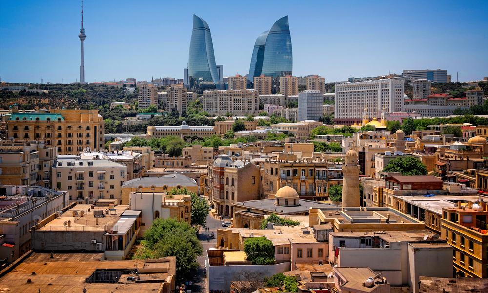 أجمل مدن أوروبية ناشئة.. باكو عاصمة أذربيجان