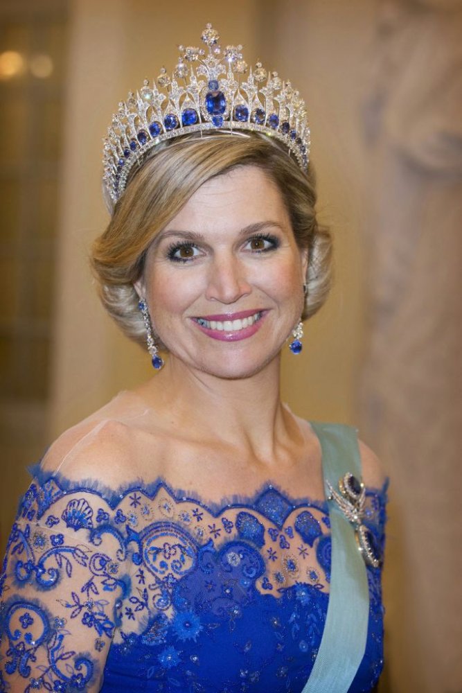 الملكة ماكسيما بتاج Dutch Sapphire Tiara
