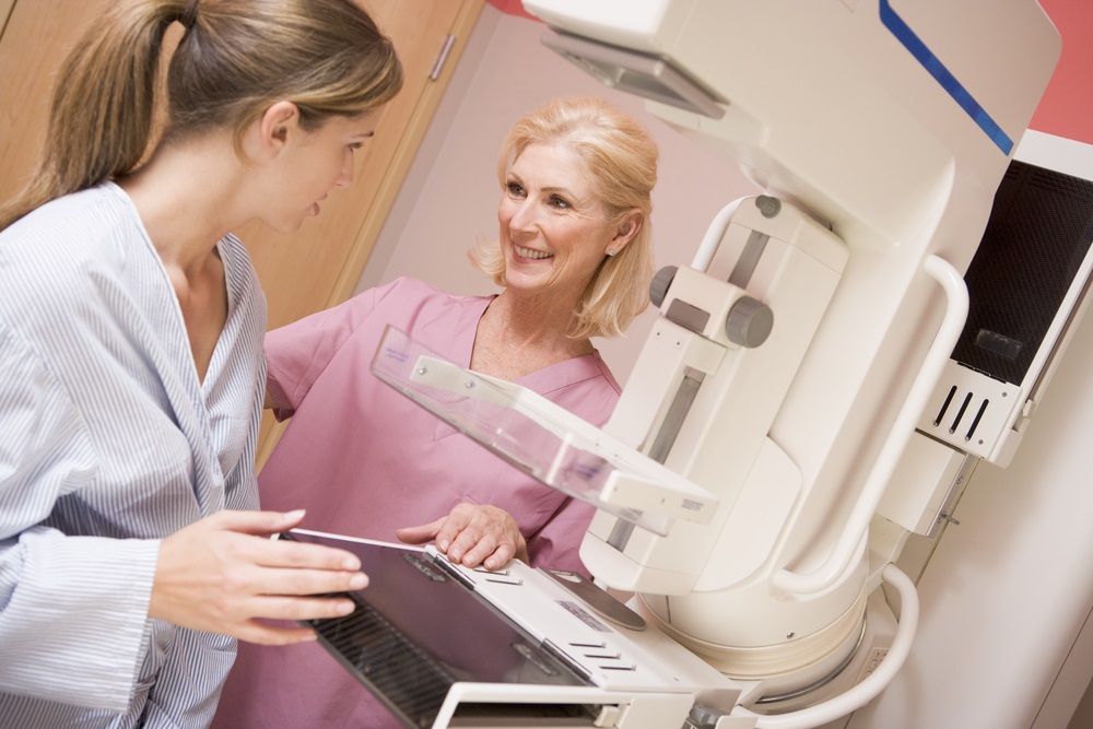 تشخيص وكشف سرطان الثدي في مرحلة مبكرة يساعد في علاج سرطان الثدي