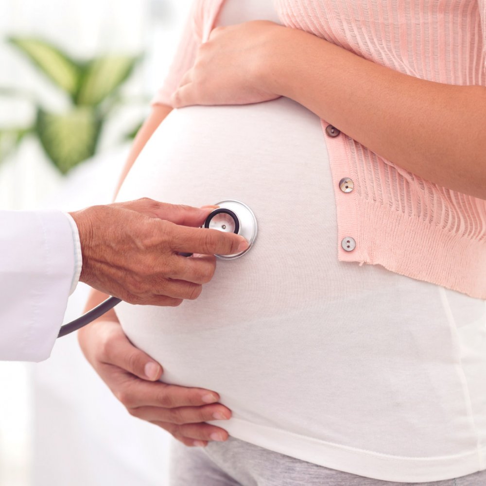 تؤثر جرثومة الحمل على صحة الجنين أثناء وبعد الولادة
