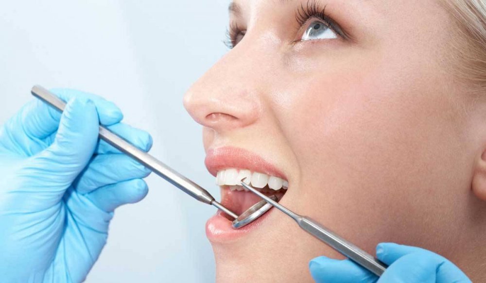 عملية زراعة الأسنان تساهم بدمج الفتحات في عظم الفك