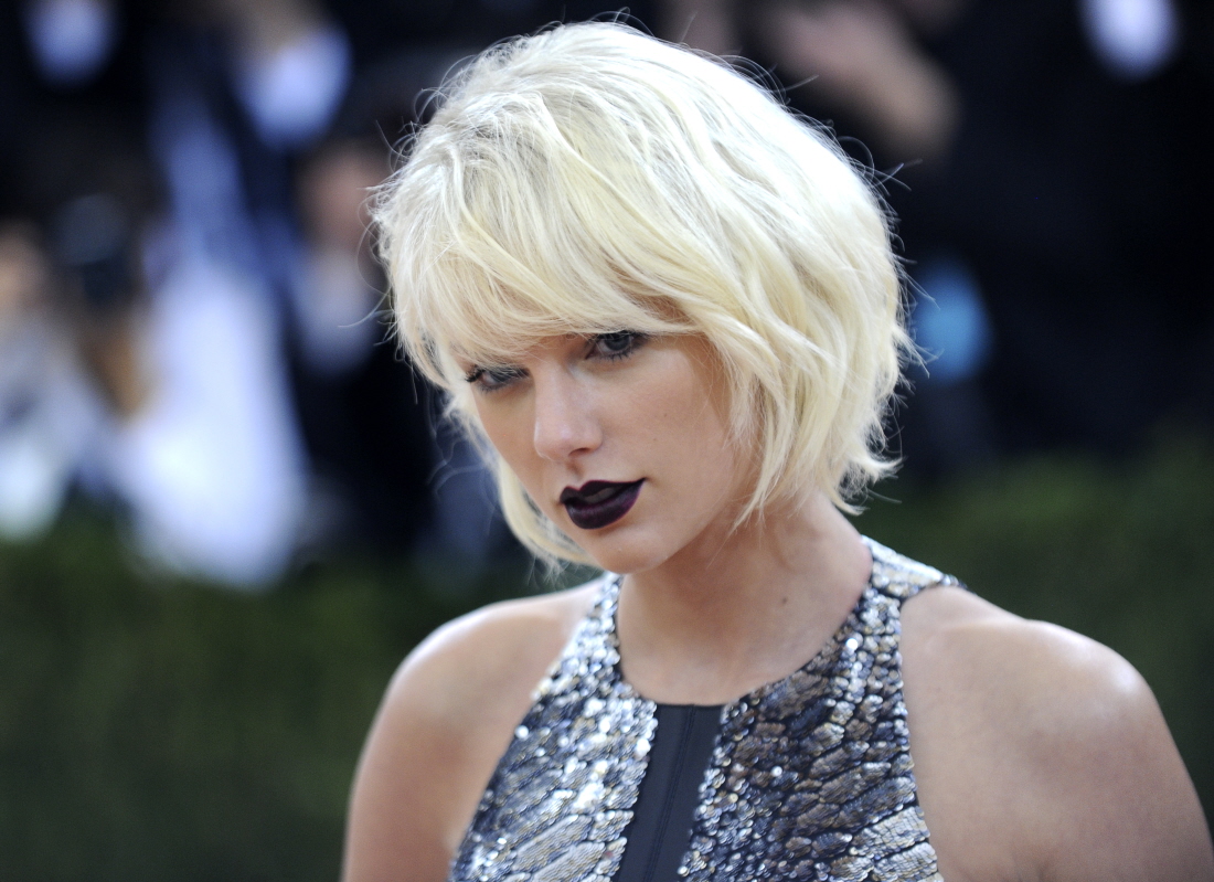 Hollywood is turning against Taylor Swift