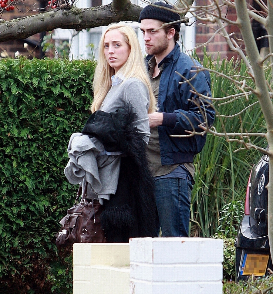 Lizzy and Robert Pattinson