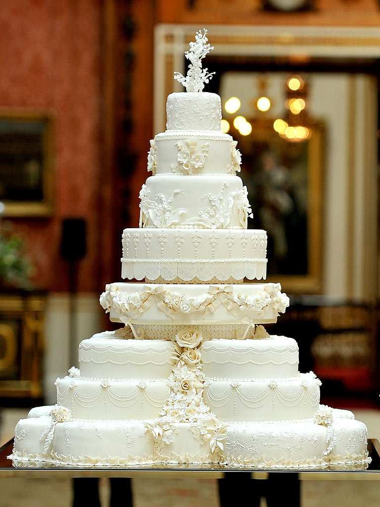 WILLIAM Wedding Cake