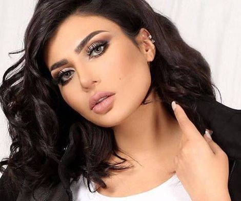 Amal Al Awadi - امل العوضي في مكياج سموكي ناعم