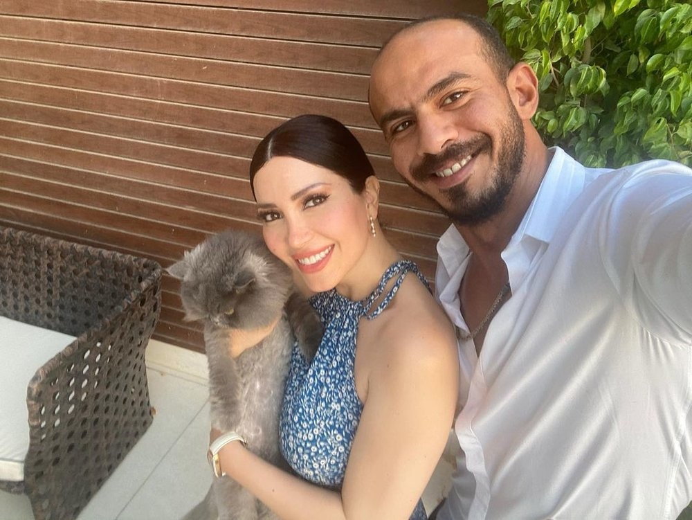 نسرين طافش تنشر الصور الرسمية الاولى لها مع زوجها
