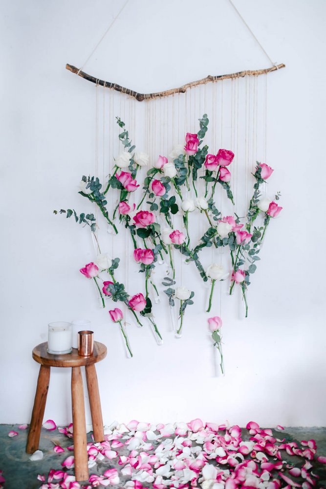 ⁨اكسسوار بسيط من الزهور بأسلوب DIY للديكورات المنزلية