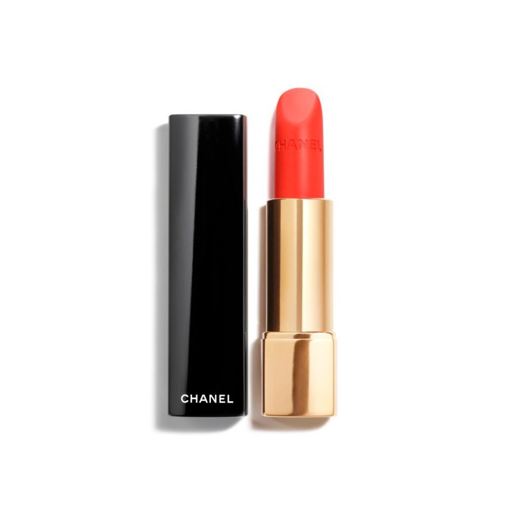 أحمر الشفاه من شانيل Chanel Rouge Allure Velvet Lipstick in 64 First Light