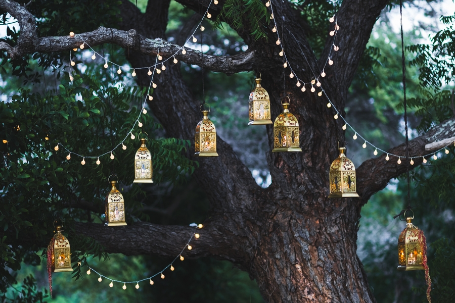  مصابيح معلقة زينة مبتكرة لحفلات الزواج في حديقة المنزل