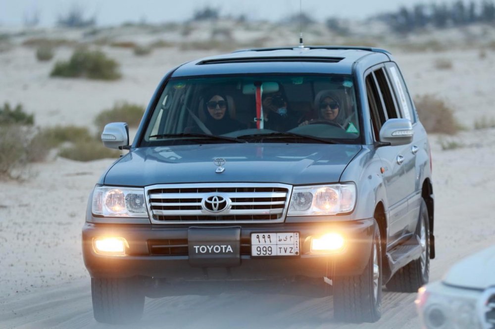 نصائح عند قيادة المرأة السعودية للسيارة في المرتفعات