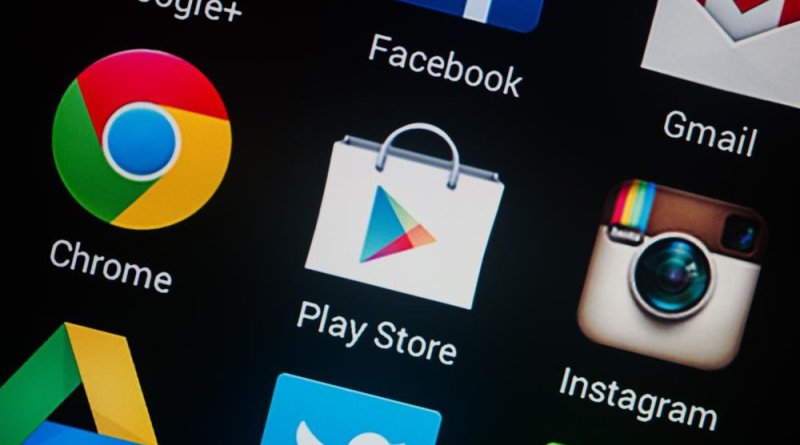 متجر جوجل يحظر تطبيقات قفل الشاشة المريبة