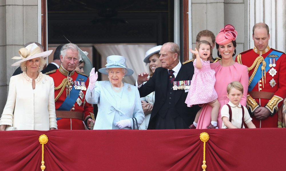 الأمير تشارلز لن يقضي عطلة عيد الميلاد بصحبة الملكة