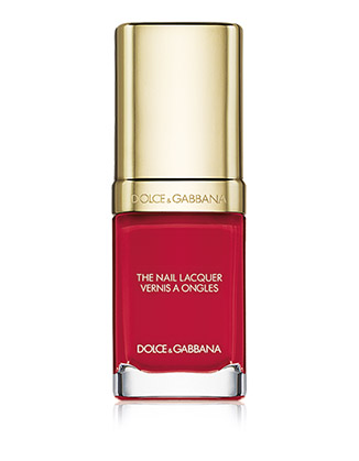 المناكير من دولتشي اند غابانا Dolce&Gabbana Intense Nail Lacquer in 620 Scarlet