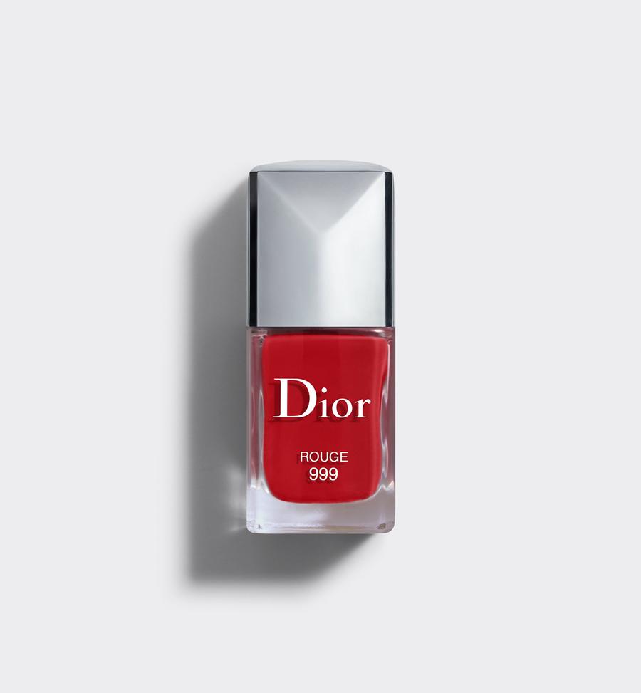 المناكير من ديور Dior Vernis Couture Color Nail Color in 999