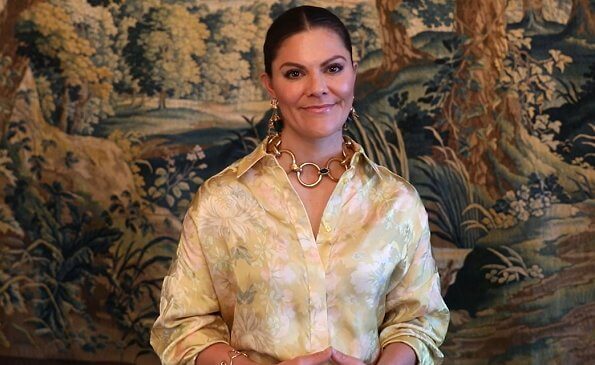  الأميرة فيكتوريا تشارك في النسخة الرقمية لحفل جائزة Swedish Wood لعام 2020
