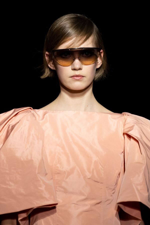  نظارات شمسية من عرض Givenchy