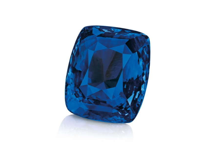 حجر الياقوت الأزرق The Blue Belle of Asia بوزن 400 قيراط تم بيعه في مزاد كريستيز بمبلغ 17.300 مليون دولار