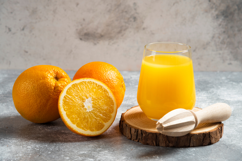 مشروب البرتقال المغذي لتجديد حيوية العروس في شهر العسل
