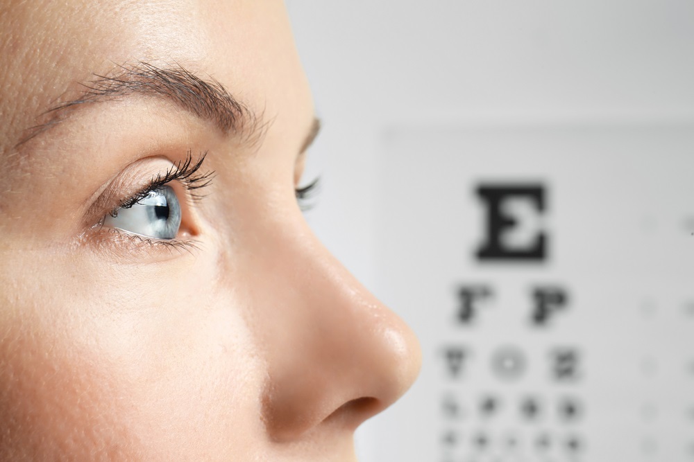 انفصال شبكية العين يؤدي لضعف النظر المفاجئ