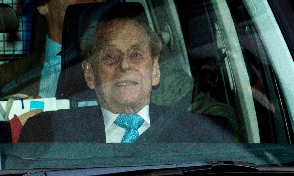 الأمير فيليب يعود إلى مستشفى إدوارد السابع بعد تعافيه من جراحة في القلب