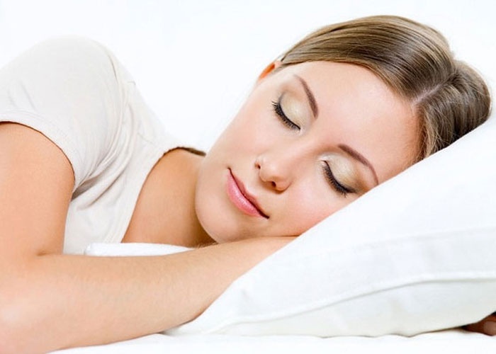 النوم الصحي يساعد في السيطرة على الوزن