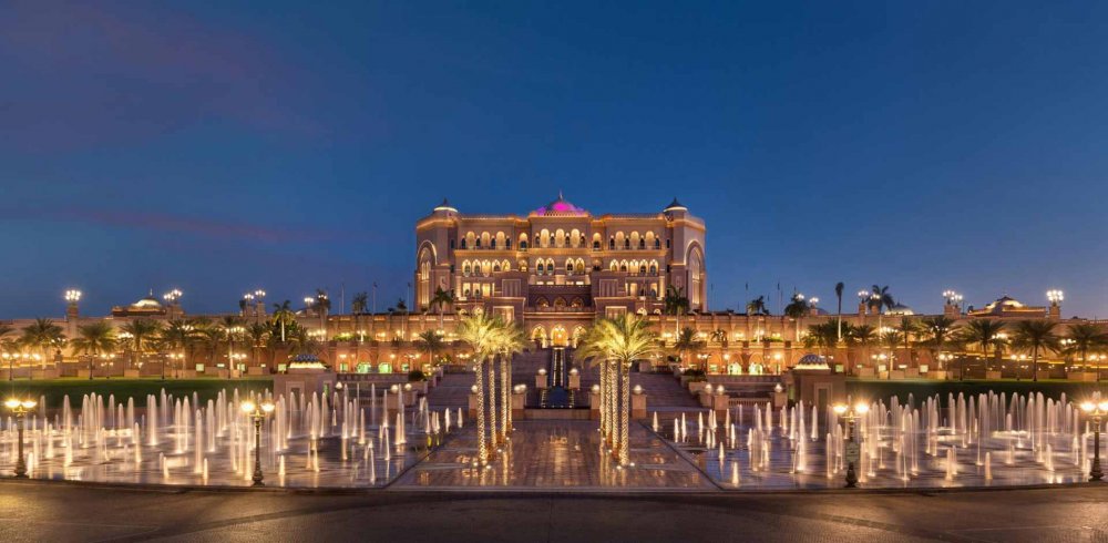 الأماكن السياحية في الإمارات قصر الامارات Emirates Palace
