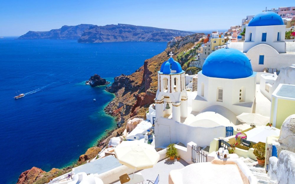 افضل الاماكن لقضاء شهر العسل في اليونان 2020 - جزيرة سانتوريني