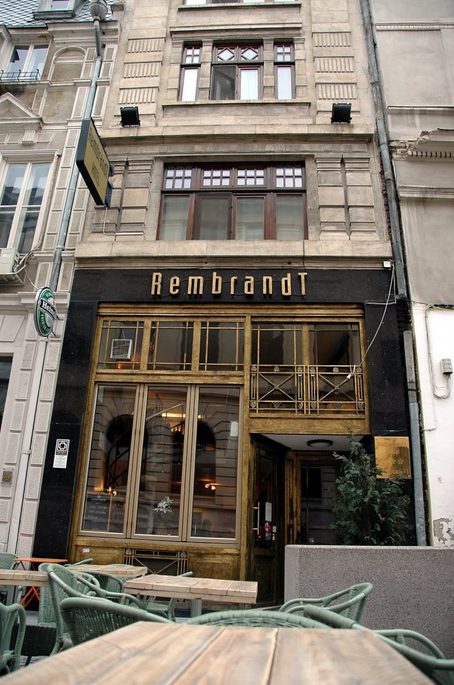 السياحة في بوخارست فندق رامبرانت Rembrandt Hotel 