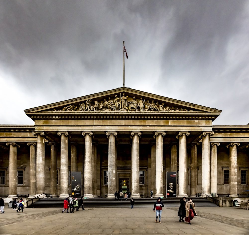 المتحف البريطاني يضم روائع التاريخ بواسطة hulkiokantabak