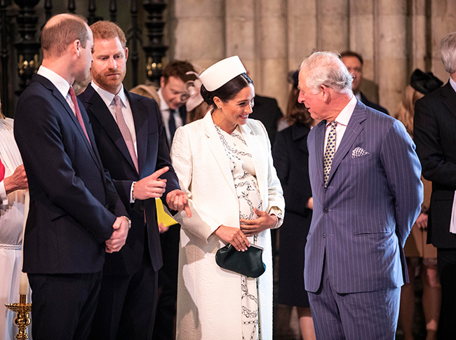 الأمير تشارلز يهنئ الأمير هاري وميغان ماركل