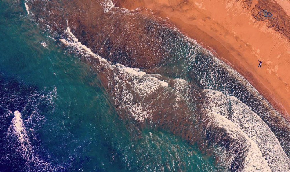 سحر الطبيعة في شواطئ البحر الأحمر