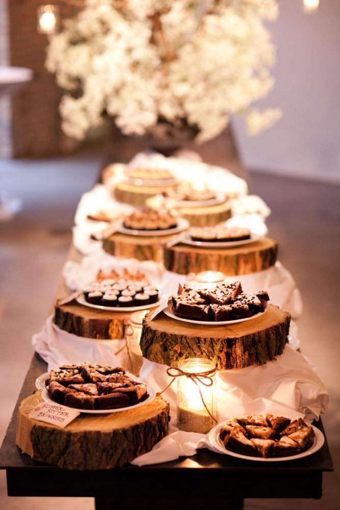 ديكورات مميزة لطاولات الزفاف من الالواح الخشبية