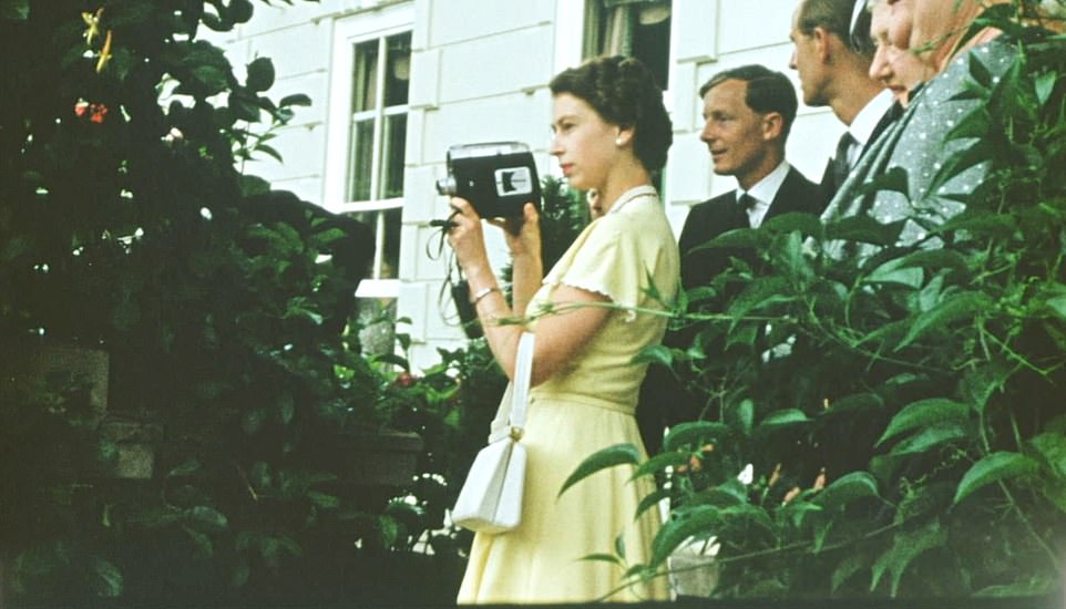 وثائقي جديد عن حياة الملكة إليزابيث الثانية