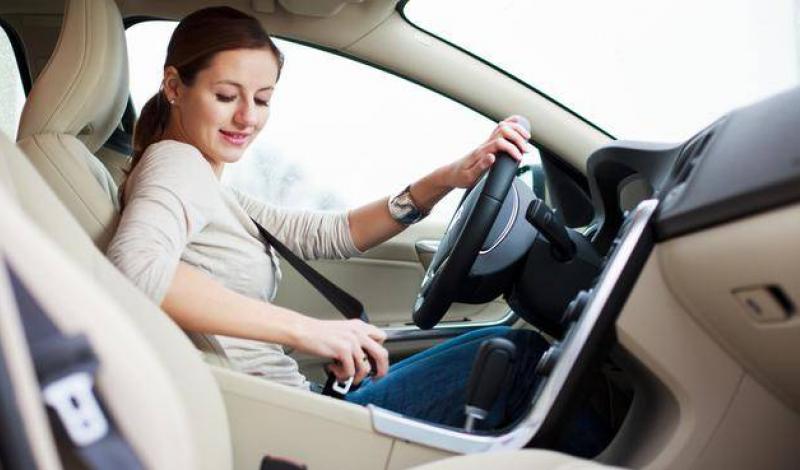 وضعية الجلوس في السيارة تحدد شدة الإصابة في الحوادث