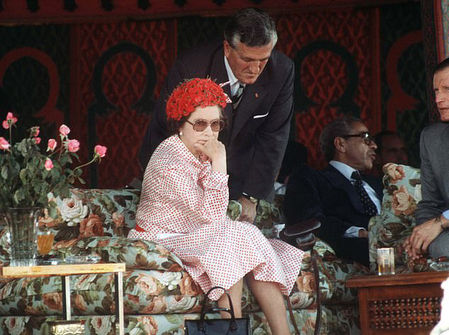 ملكة بريطانيا سبق وزارت المغرب عام 1980