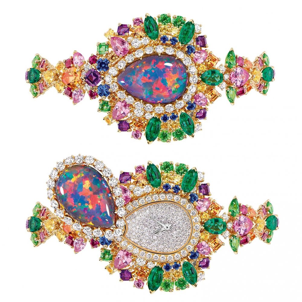  ساعة ماجستويوز المرصعة بالأوبال من ماركة ديور Dior Majestueuse opal watch