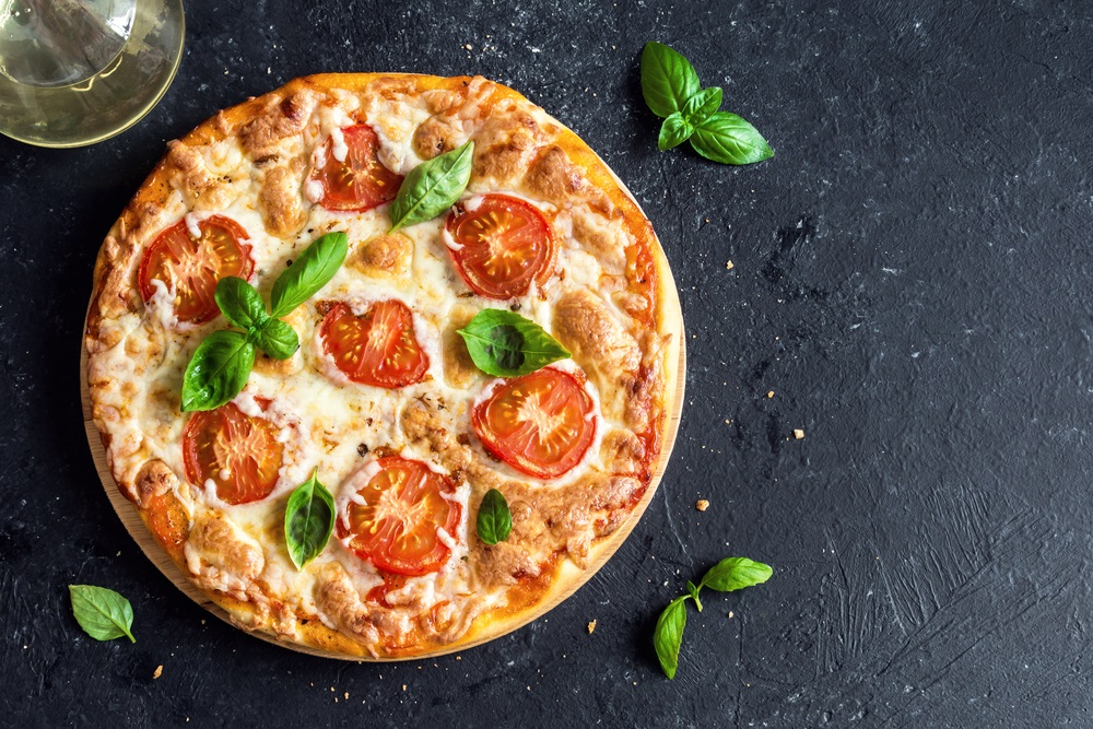  البيتزا المجمدة غنية بالدهون المشبعة التي تسبب امراض القلب