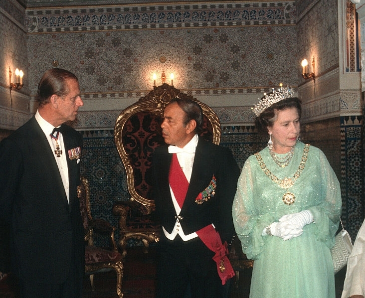 ملكة بريطانيا زرات المغرب منذ 38 عاما