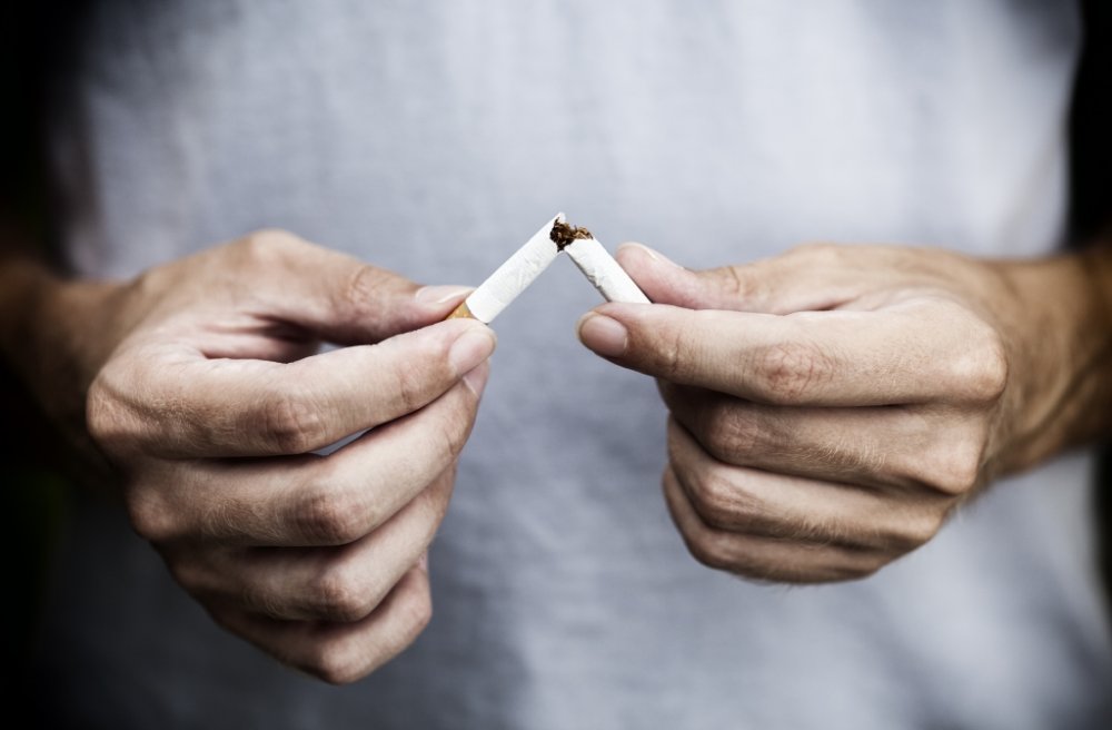 الاقلاع عن التدخين يساعد في الحفاظ على صحة القلب والعناية به