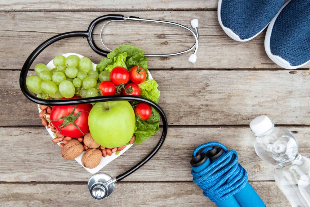 النظام الغذائي الصحي وممارسة الرياضة من افضل العوامل للحفاظ على صحة القلب