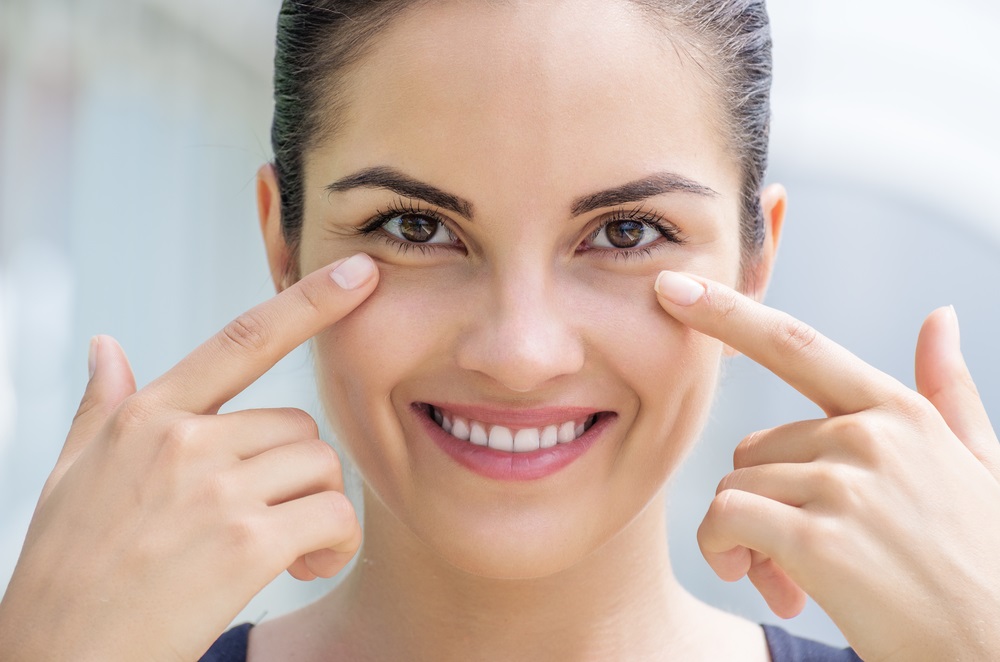 مشاكل العيون الشائعة عند النساء وكيفية الوقاية منها