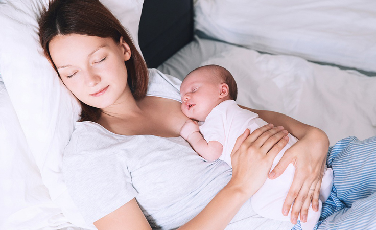 أسباب ألم البطن أثناء الرضاعة 