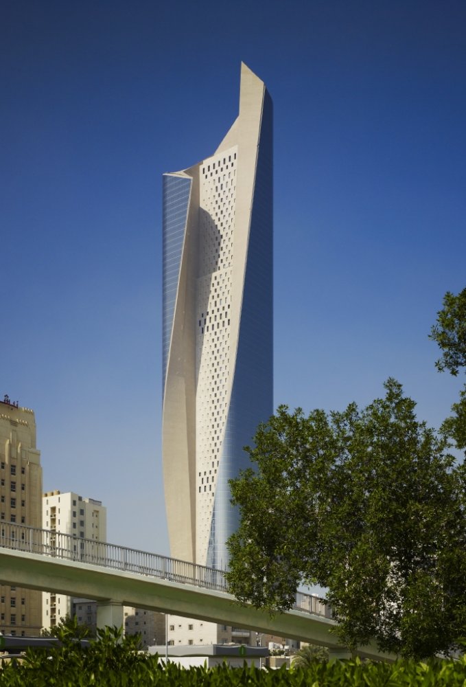 مول برج الحمرا Al Hamra Tower Mall.. التسوق في الكويت