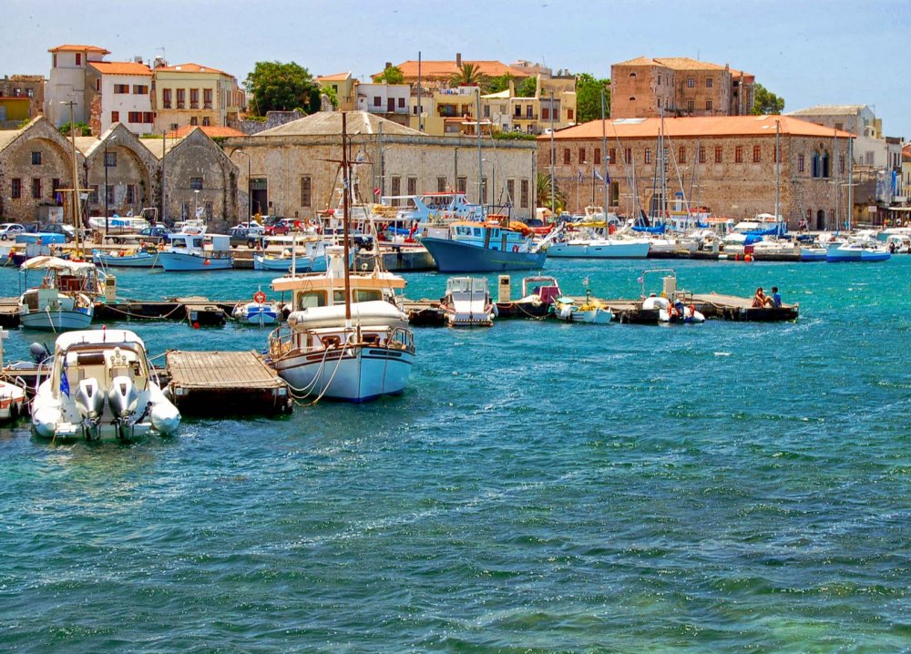 وجهات سياحية للعرسان للتخلص من التوتر - جزيرة كريت في اليونان