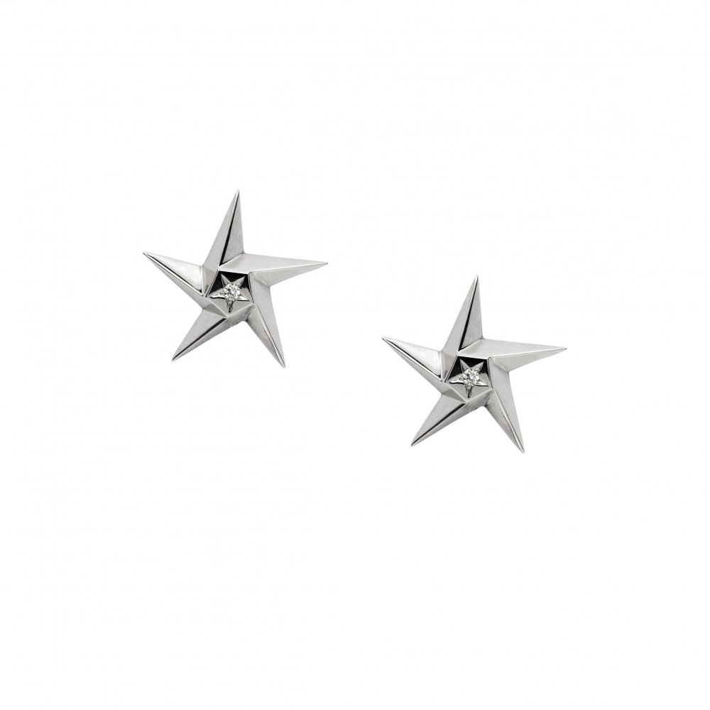 أقراط White Star Earrings من تصميم داليا الضو