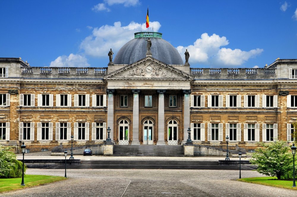 جولة افتراضية في القصر الملكي البلجيكي